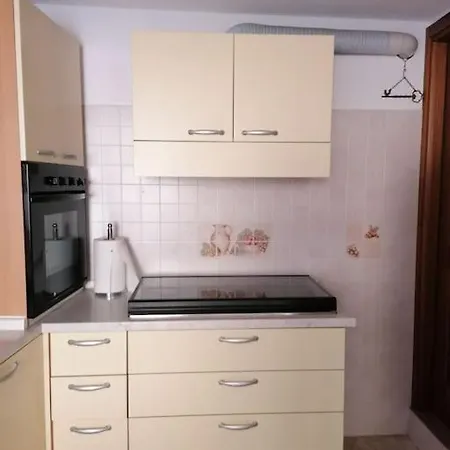 Chez Papi - A 5 Min Da Piste Da Sci E Stazione Cir Vda Ao 0013