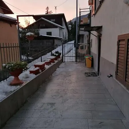 Chez Papi - A 5 Min Da Piste Da Sci E Stazione Cir Vda Ao 0013 Nyaraló Aosta